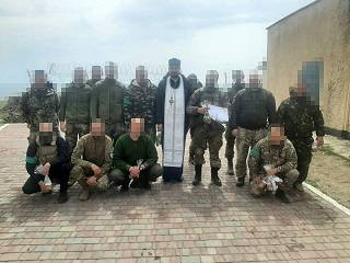 На Одесчине священники УПЦ передали помощь украинским военным